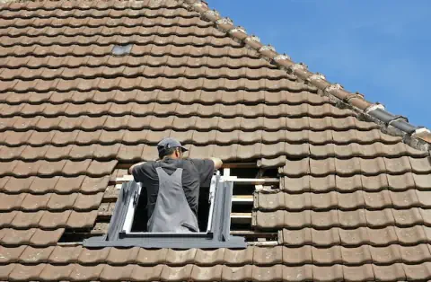Pose de velux à Tonnay Boutonne